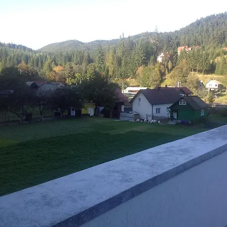 Casa Avram