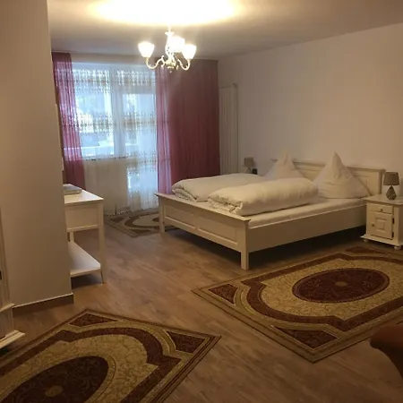 Casa Avram *